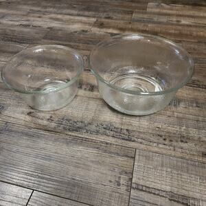 VTG GE Pebbled Glass nesting mixing bowls 7inch and 9 inch excellent condition U